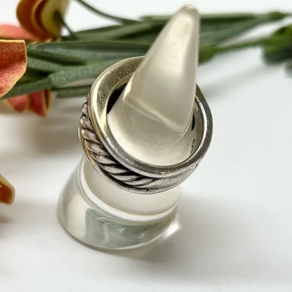 David Yurman Thoroughbred Cable Ring .925/14K Gold - Picture 4 of 9